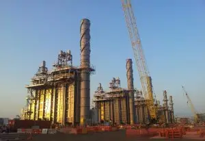 SNT에너지 : 호주 현지 HRSG 수퍼모듈 설치 장면