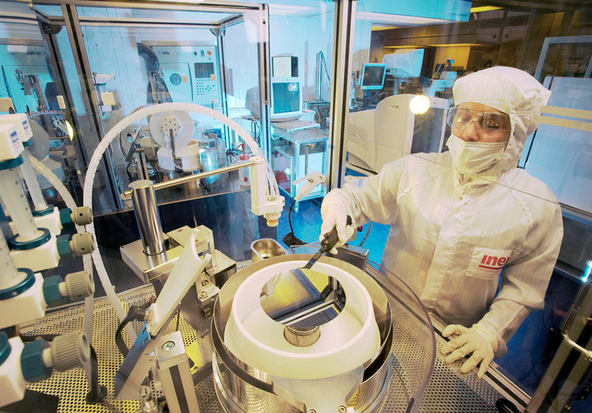 An ultra-fine process for the production of state-of-the-art semiconductors.